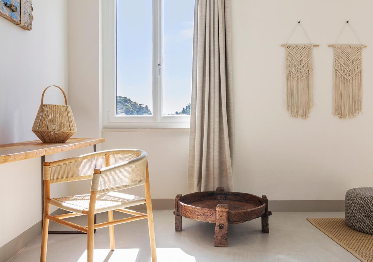 La Guardia Hotel Giglio Porto Luaran gambar