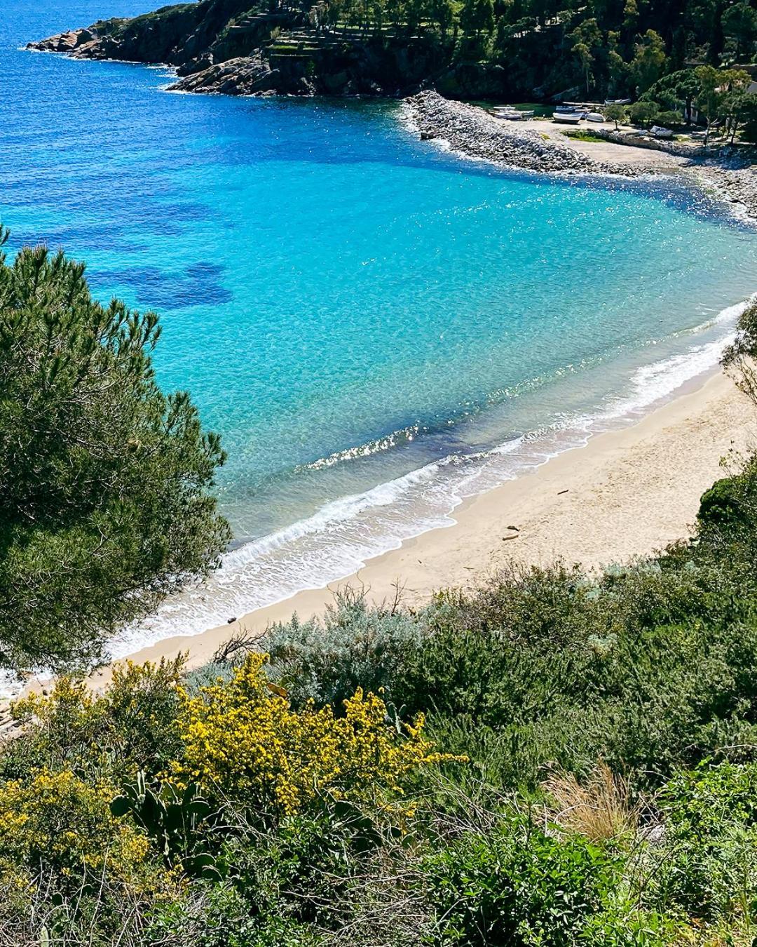 La Guardia Hotel Giglio Porto Luaran gambar